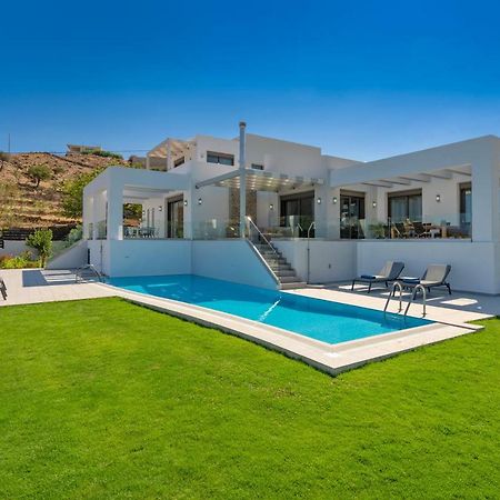 Eolia Iconic Villa, Walking Distance To The Beach, By Thinkvilla Pánormos Exterior foto